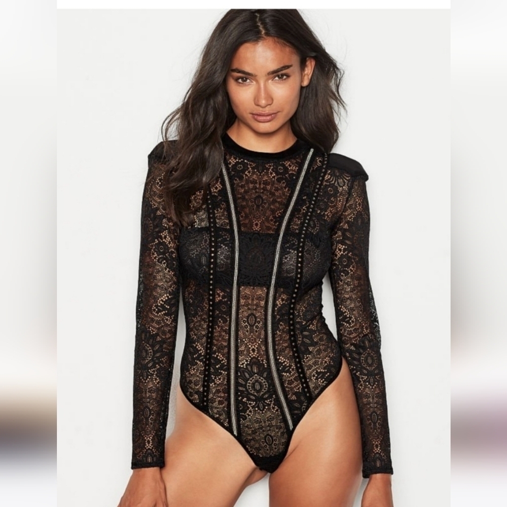Victoria Secret lace bodysuit size‎ medium EUC Romantic Coquette